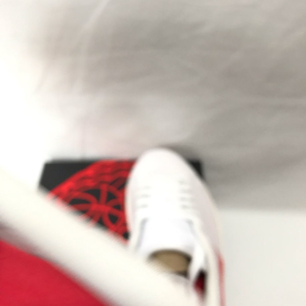 Jordan 1 Centre Court White University Red Size 10 - Picture 9 of 12